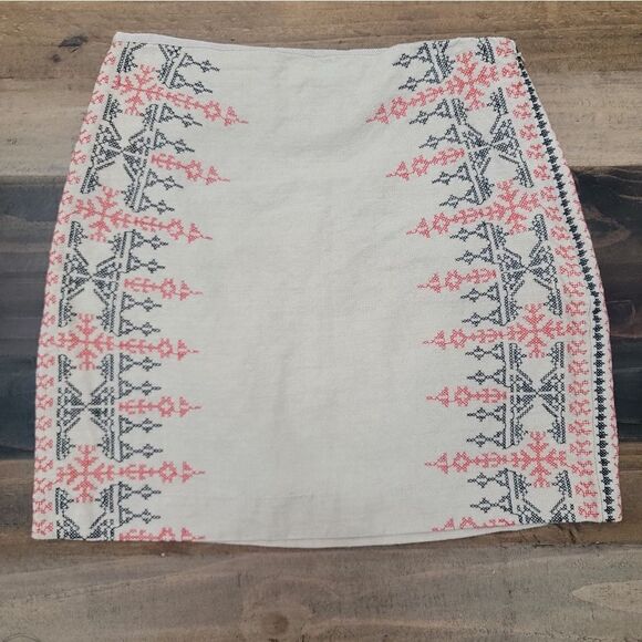Loft Tan Embroidered Aztec Cotton Linen Mini Pencil Skirt Cross Stitch Size 8 - Picture 2 of 9